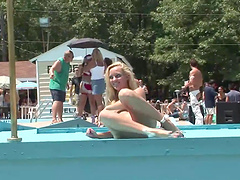 Randy whore pole dances nude in reality outdoor party