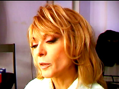 Naughty hot ass milf chick plays pussy in a hot and horny erotic scene