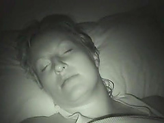 Hardcore babe in the night cam sucking dick and getting cunt ravaged