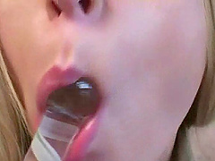 Blonde in lingerie to fucking her tight pussy on the couch