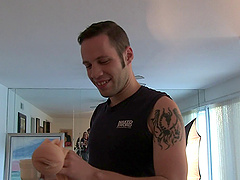 Exotic babes Joanna and Krissie play in a backstage