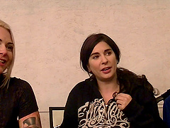 Pornstar hottie Joanna Angel goes behind the scenes