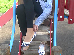 Trip to the park with a cute girl for a bit of foot fetish play