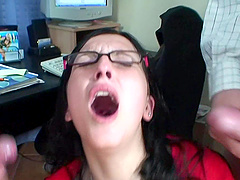 Two fellas surround a black-haired floozy Linda for some fucking