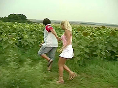 Loud blondie Nikki screaming from having her cooch penetrated