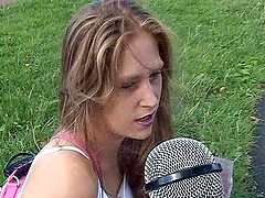 Blonde amateur Verona picked up and gives a blowjob in the car