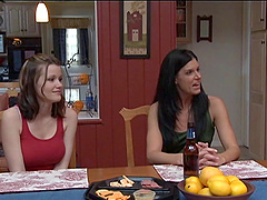 Lesbian scissoring with Raven Alexis that her babe will never forget