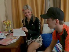 Some heavy flirtation leads to some serious sex