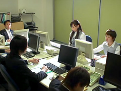 Provocative Japanese office girl giving an amazing blowjob at work