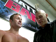 After a cage fight ebony hottie Aryana Starr fucks the winner