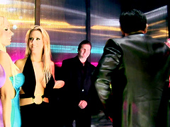 Fake tits Carolyn  Reese in stockings banging big cock in wire scene