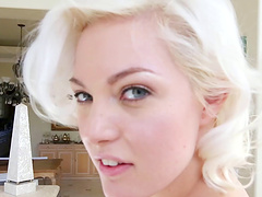 Gorgeous blonde looker has her cunt fingered and slammed