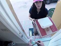 Cute pizza delivery girl gets extra money to fuck him