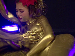 Heard of "golden sex"? well, here is a threesome version of the trendy sex