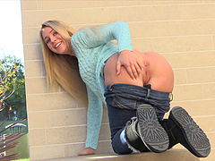 Zoey is once again happy to play with her pussy for the fans