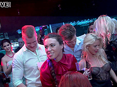 These blondes are among the best cock suckers in the whole world!