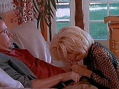 Blonde darling Anna Malle spreads her legs to be fucked deep