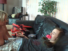 Skinny guy with a massive cum gun fucking mature Cherry Lee