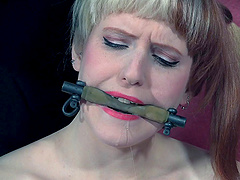 Fucking on the floor with nice ass and tits slave girl April Rain