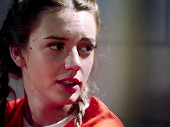 Looks like these prison inmates are actually total lesbians!