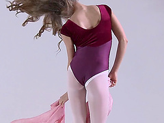 Long legs dancer Berta Dojchina flashes her tits while performing