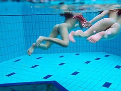 Nice ass lesbian natural tits fondled lovely underwater