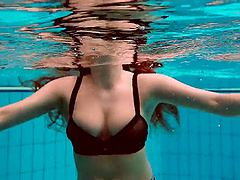 Curvy girlfriend Vesta teases her lover and swimming naked