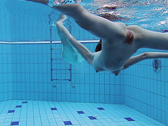 Solo European teen with nice ass spreading legs lovely underwater