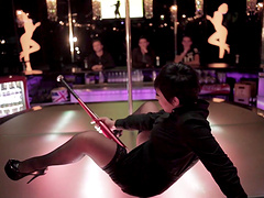 Nice ass Stripper Soraya Wells getting her pussy fingered