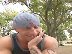 Blonde cougar Lisa Lennox riding a dick on a sofa and screaming