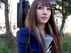 Tsubasa Anami moaning while her pussy is licked in group sex