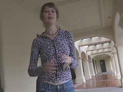 Jamie is a mature vixen who loves making her pussy wet with a toy