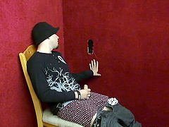 Cute gay Damien refining dick with superb blowjob