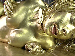 Golden cutie gets grabbed and fucked insatiably on the floor