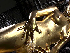 Japanese woman covered in golden paint fucked hard by her partner