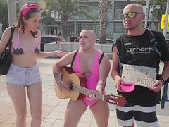 Liz Rainbow opens her legs for a couple of massive pricks