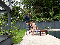 Pale cuties Briar Rose wants to feel a hunk's fat tool