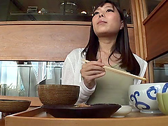 Babe giving her guy stunning blowjob passionately