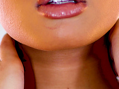 Honey Gold cannot wait to be penetrated by a couple of men