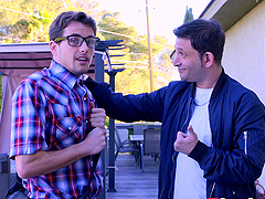 Keisha Grey enjoys seducing a geeky fellow for a fuck