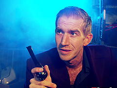 Gorgeous Liza Del Sierra yearns for a man's massive dong