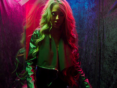 Stunning blonde Courtney Taylor spreads her legs for a big boner