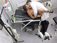 MILF Gina Snake wants to feel a doctor's erected boner