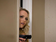 Gorgeous blonde Mia Malkova wants to be penetrated by a lover