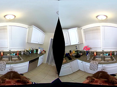 Mature slut Farrah Dahl wants to be plowed by a horny hunk