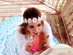 Massive love tool is all pretty hippy chick Quinn Wilde wants to ride