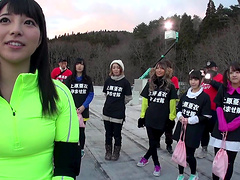 Finding a pretty babe to fuck her without mercy tirelessly