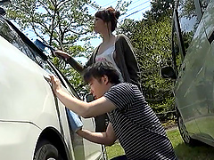 Brunette hottie craves for a big deposit of delicious dick