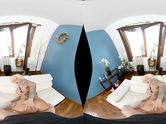 Sexy babe Jarushka Ross gets her wet pussy penetrated in POV