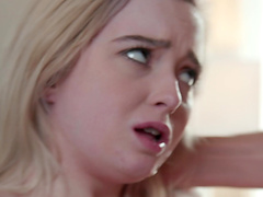 Skinny Lexi Lore knows exactly how to please a stiff pecker